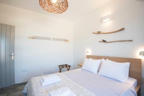 Thalassa Seafront Brand New 1bd House In Naousa