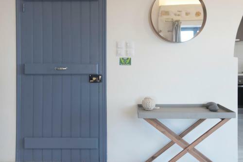 Kyma Seafront Brand New 2bd House In Naousa