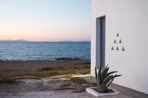 Kyma Seafront Brand New 2bd House In Naousa
