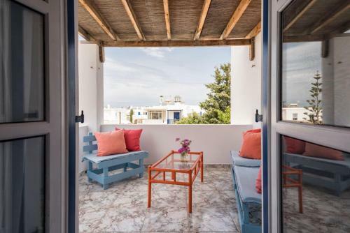 Menta House Ii, Naousa