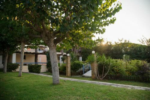 Apartamento Aithrio Hotel