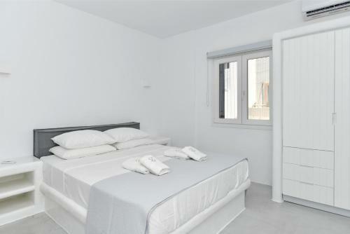21 Luxury Apartments