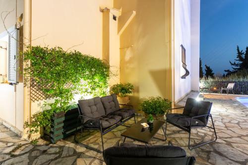 Villa Evie
