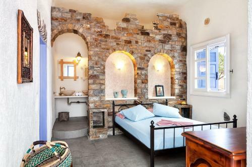 Villa Georgilas Cave House
