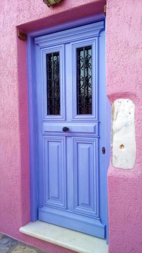 Villa Georgilas Cave House
