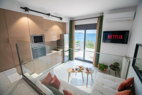 Anemos Seaside Apartment