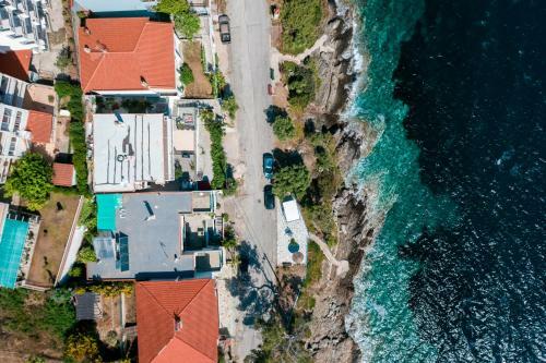 Anemos Seaside Apartment
