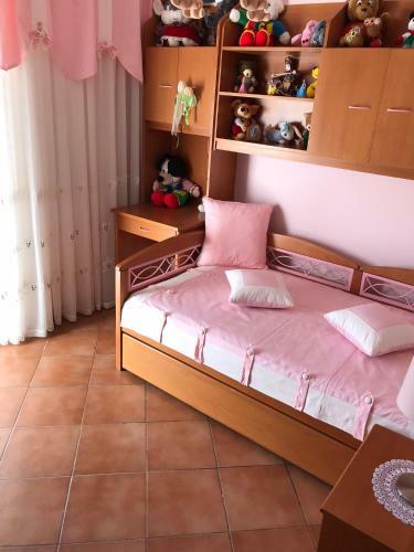 Athenian Riviera Family House