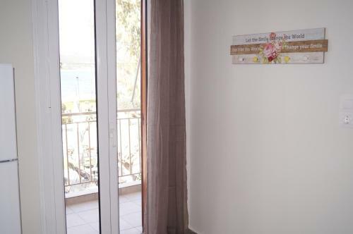 Sea Side Apartment