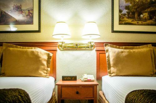 Hotel Stratford Inn