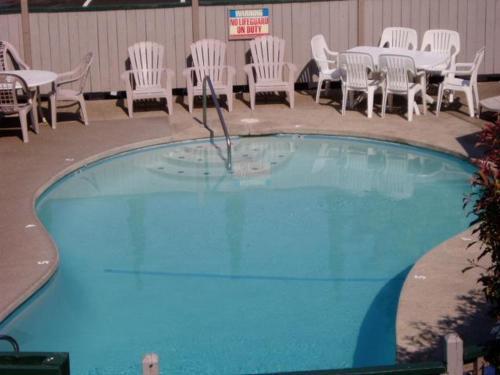 Motel Cedarwood Inn