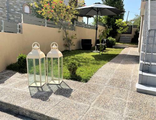 Athina's Apartments & Studio