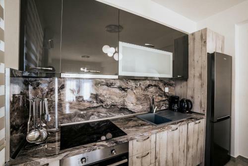 Emerald Luxury Apartments