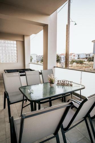 Emerald Luxury Apartments