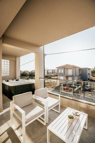 Emerald Luxury Apartments