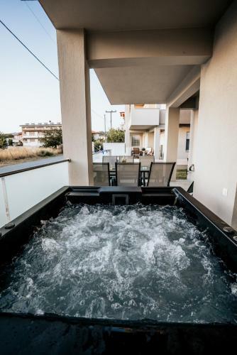Emerald Luxury Apartments