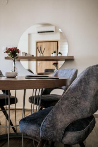 Emerald Luxury Apartments