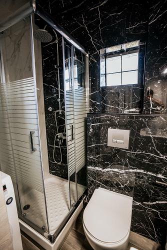 Emerald Luxury Apartments