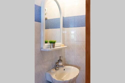 Onar Seafront Maisonette