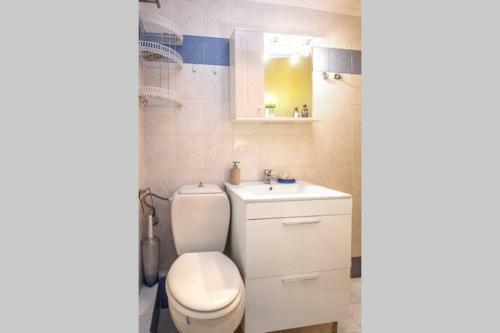 Onar Seafront Maisonette