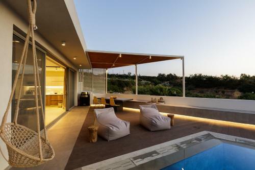 Sueno Villa, Enchanting Escape By The Sea!