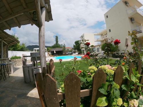 Aparthotel Vamvini Hotel