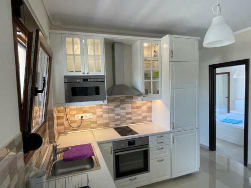 Luxury And Sunny Apartment 350 Mts From The Beach!!
