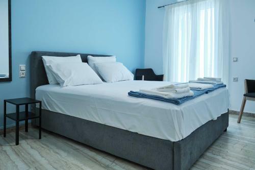 Panos Apartments