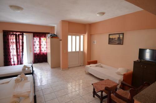 Hostal Kardanis House