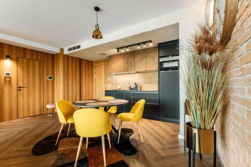 Unia Suites - Apartament Z Basenem I Widokiem Na Centrum Lublina