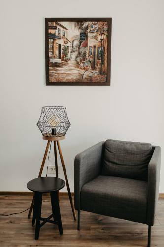 Apartamento Modern In New Building With Balcony & Private Parking