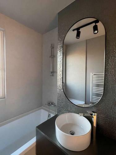 Selling Sunset Apartaments 2