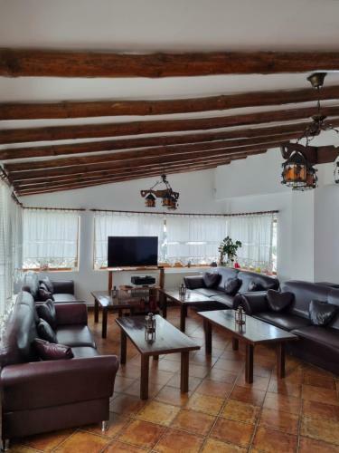 Casa Bondia