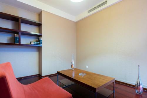Aparthotel Tianjin Crown International Apartment