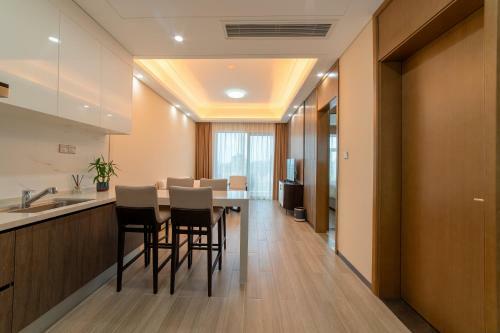 Alamona Hotel & Apartments