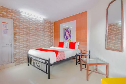 Hotel Collection O 73655 Whispering Oaks
