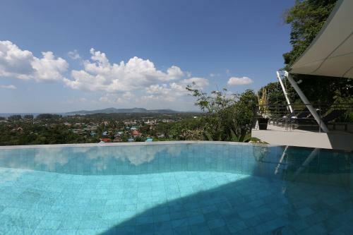 Villa Beyond-namaste 15 Bedroom Fully Staffed Seaview Villa