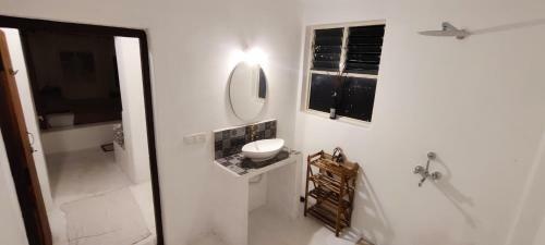 Agroturismo Beautiful Room In Jungle Villa With Open Kitchen