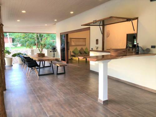 Baan Thamarchat 3 Villas 13 Bedrooms & Shala