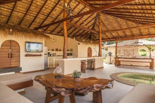 Baan Thamarchat 3 Villas 13 Bedrooms & Shala