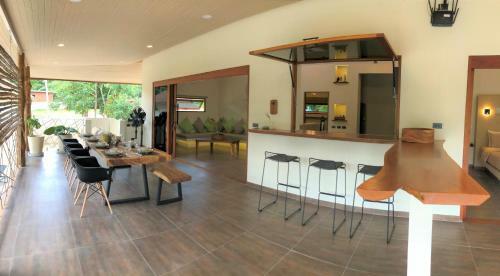 Baan Thamarchat 3 Villas 13 Bedrooms & Shala