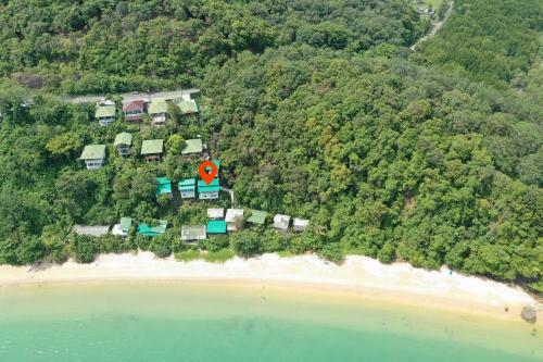 Phuket Beachside