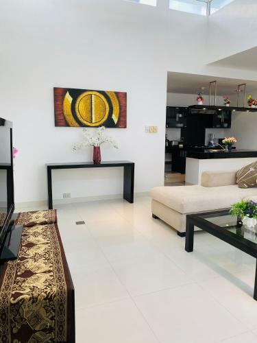 Apartamento Kamala Hills Estate