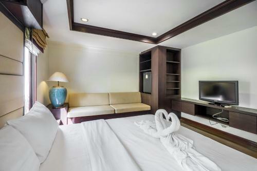 Kamala Garden Pool Villa