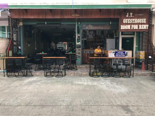 Hostal Jt Guesthouse