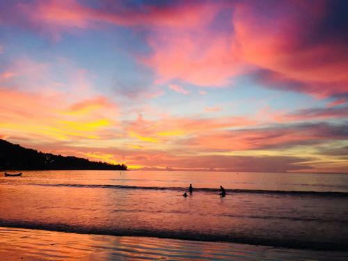 Walk 700m To Kamala Beach Comfortable And Spacious Two-story Villa