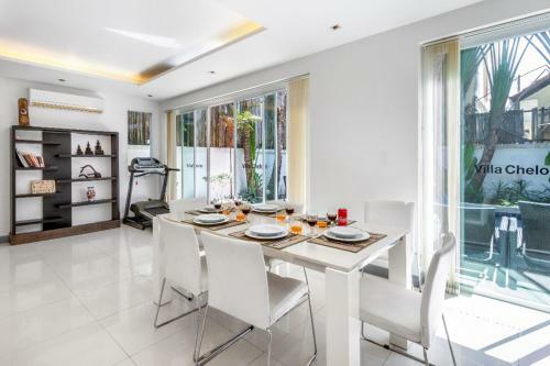 Walk 700m To Kamala Beach Comfortable And Spacious Two-story Villa