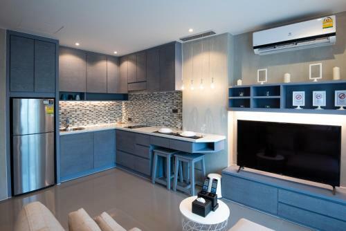 Apartamento Modern Condominium Kamala Beach