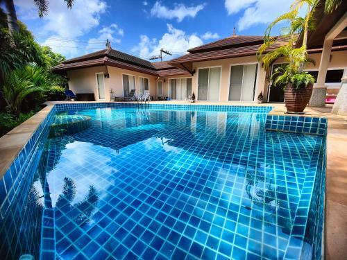Sea Breeze Villa