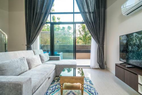 Apartamento Aristo Surin By Lofty